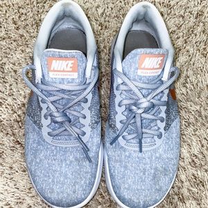 Nike flex contact shoes